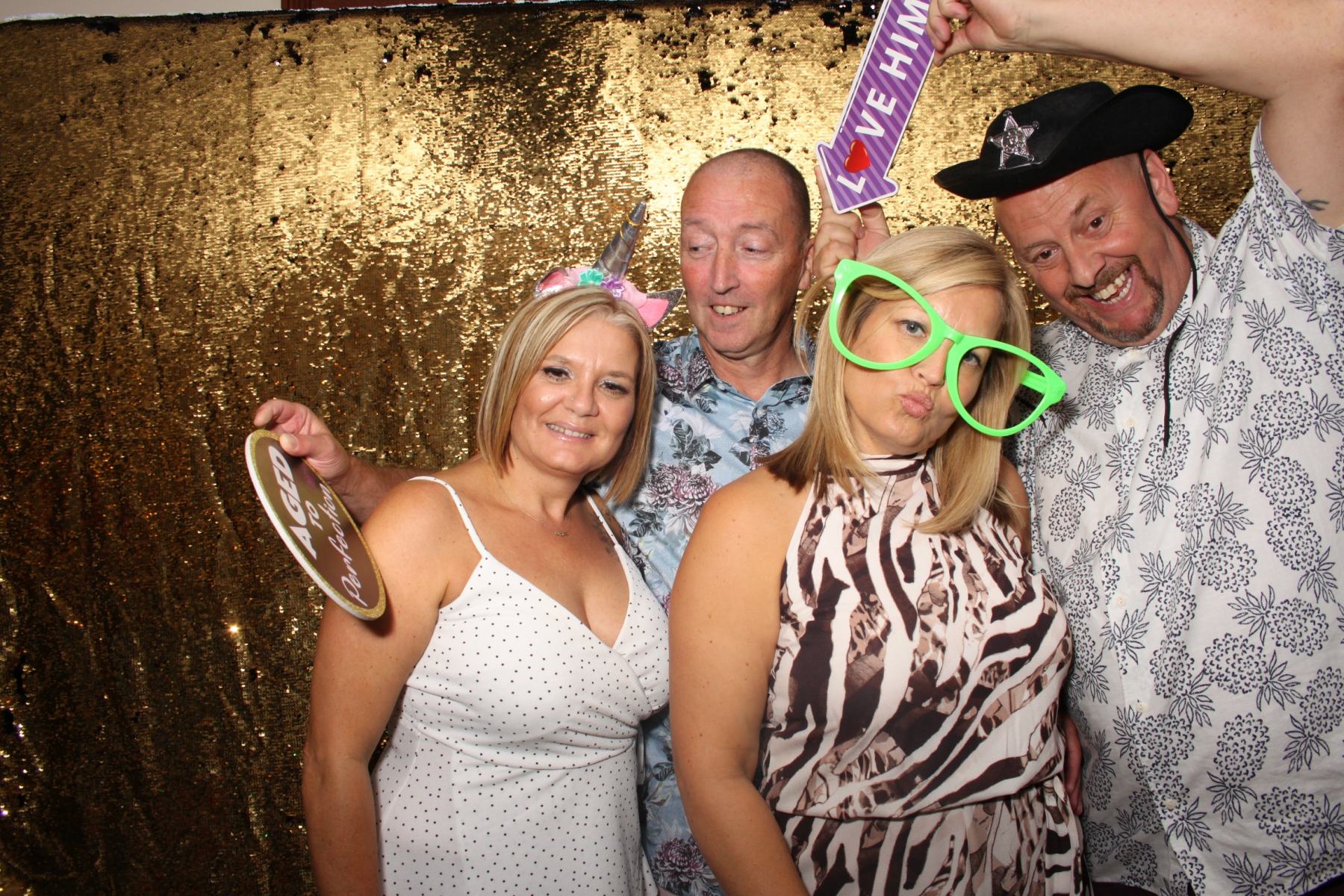 Jo & Rory 10/08/2019 | View more photos from the event at gallery.yourboothskent.co.uk/u/Your-Booths-Kent/Jo-Rory-10082019